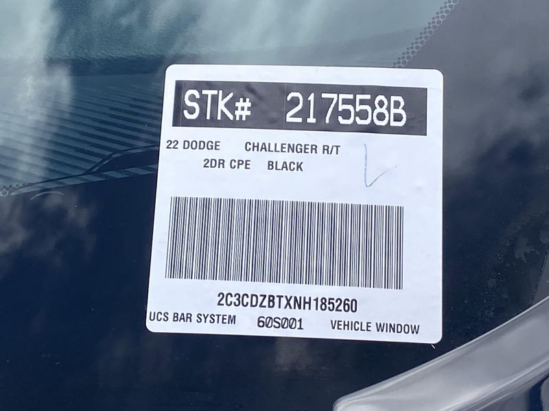 Used 2022 Dodge Challenger R/TImage 31