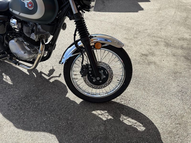 New 2026 Kawasaki W230 ABS Image 10