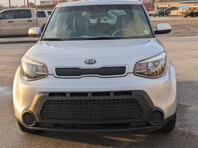 2014 Kia Soul BaseImage 8