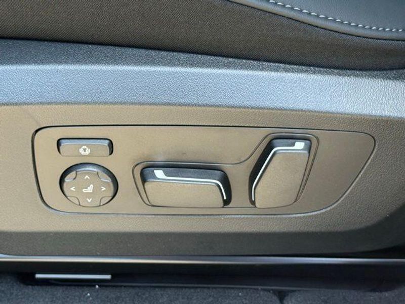 New 2026 BMW X3 30 xDriveImage 18