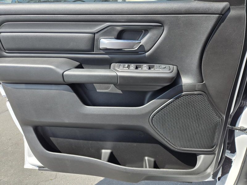 New 2026 RAM 1500 Tradesman Crew Cab 4x2 5'7' Box