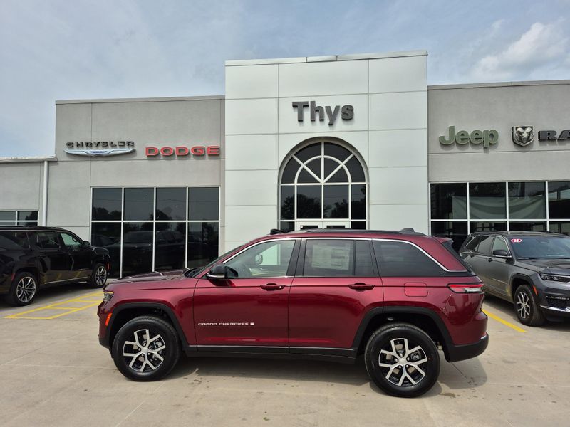 2025 Jeep Grand Cherokee Limited 4x4Image 44