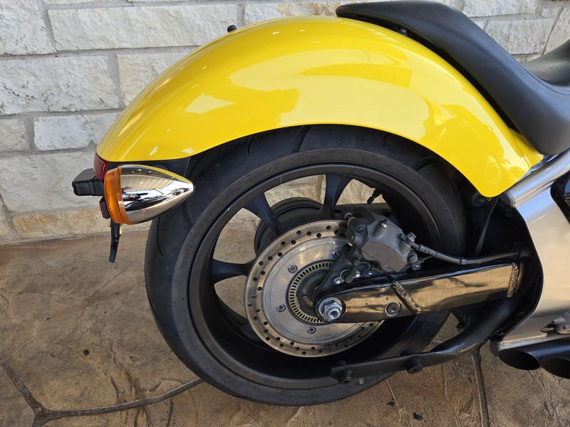 USED 2022 HONDA FURY BASE Image 12