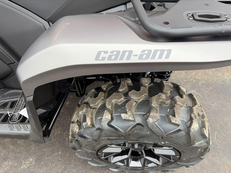 New 2026 Can-Am OUTL XT 700 