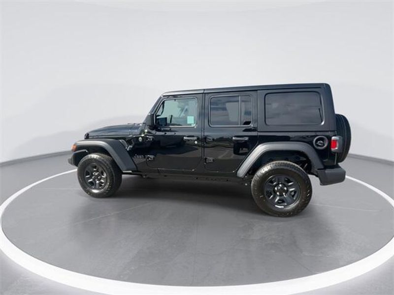 New 2026 Jeep Wrangler 4-door SportImage 5
