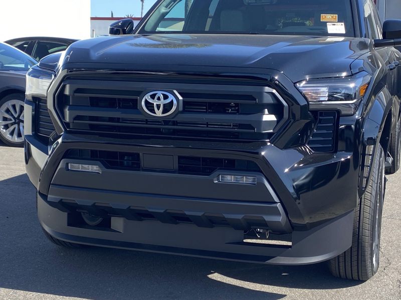New 2025 Toyota Tacoma SR5Image 7
