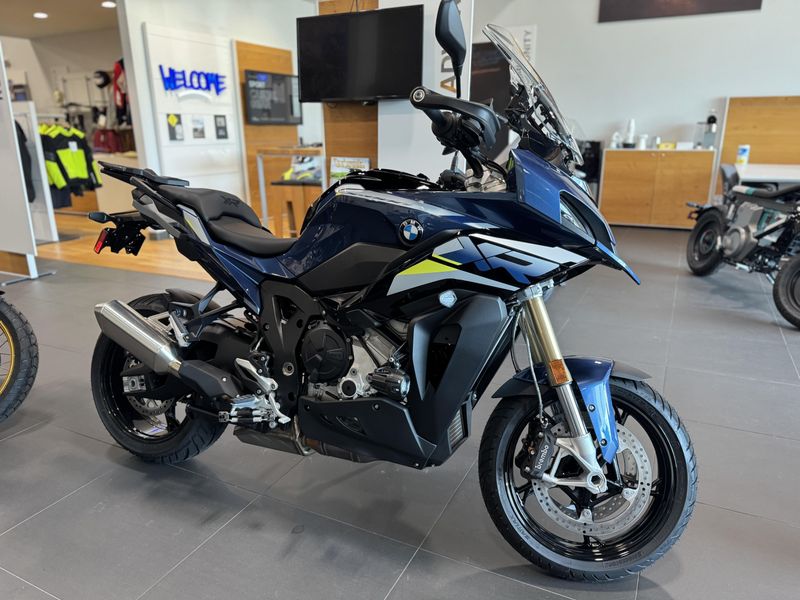 2025 BMW S 1000 XRImage 2
