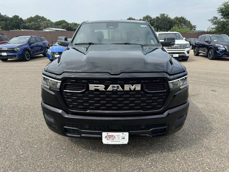 2025 RAM 1500 Big Horn Crew Cab 4x4 5