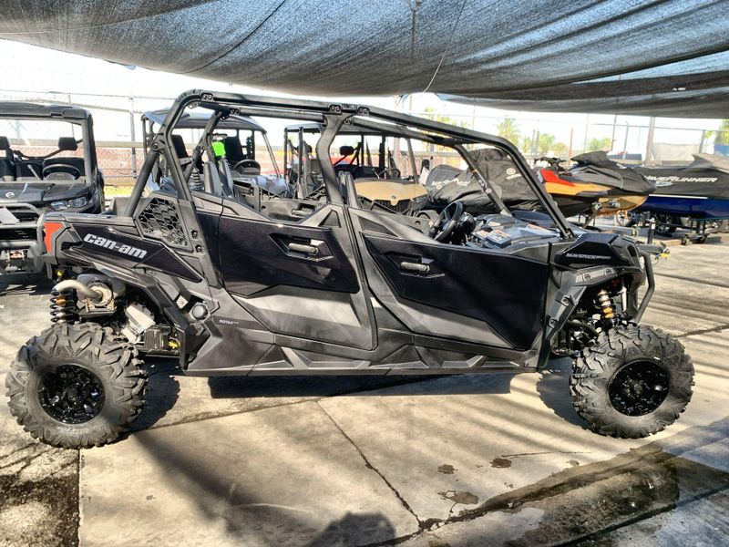 New 2026 Can-Am MAVERICK SPORT MAX DPS 1000R Image 16