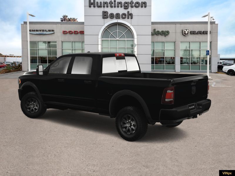 2024 RAM 2500 Tradesman Crew Cab 4x4Image 2