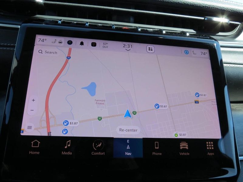 Used 2023 Jeep Grand Cherokee L Limited 4x4 4dr SUVImage 14