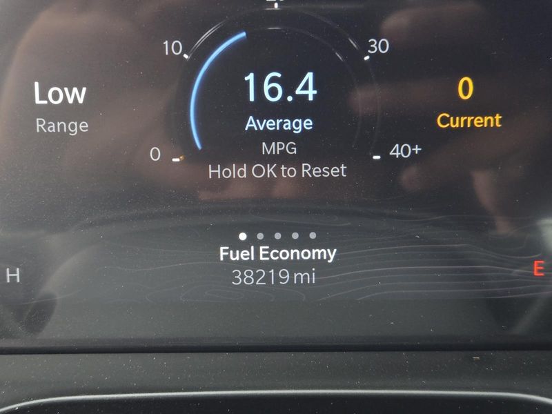 Used 2024 Jeep Grand Cherokee L Laredo X 4x2