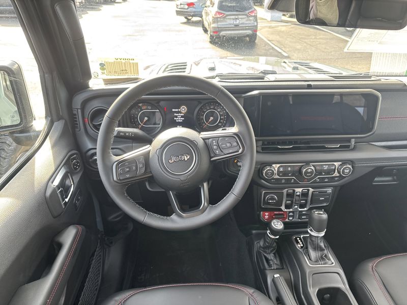 New 2026 Jeep Wrangler 4-door Rubicon XImage 16