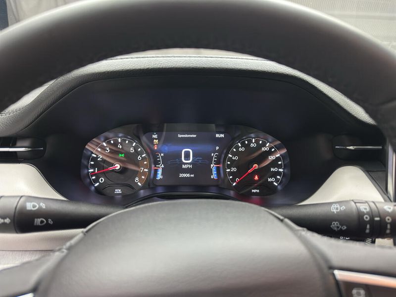 Used 2025 Jeep Compass LimitedImage 10