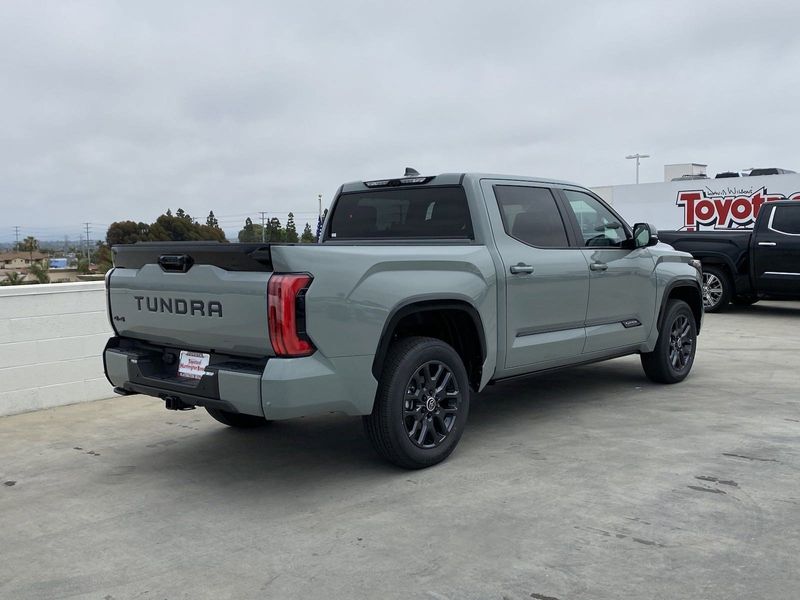 2024 Toyota Tundra Platinum HybridImage 4