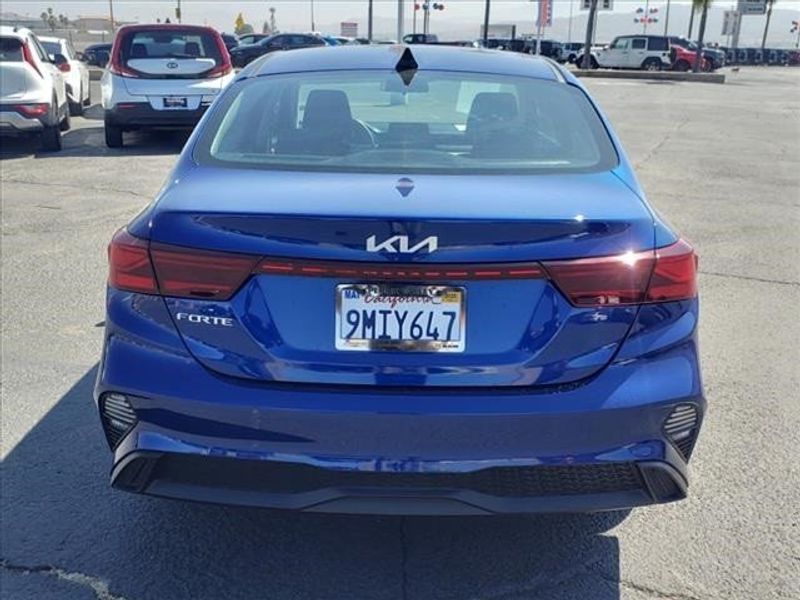 2024 Kia Forte LXSImage 4