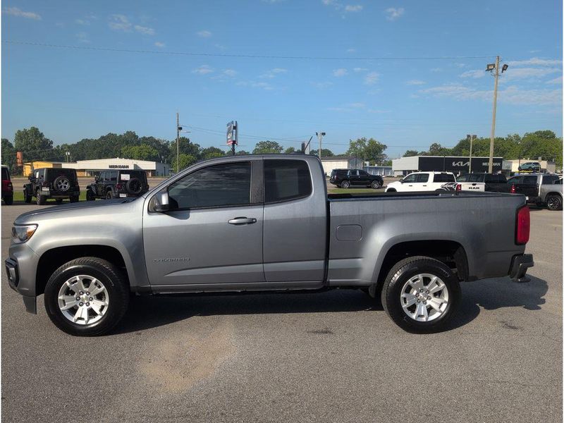 2021 Chevrolet Colorado 2WD LTImage 2
