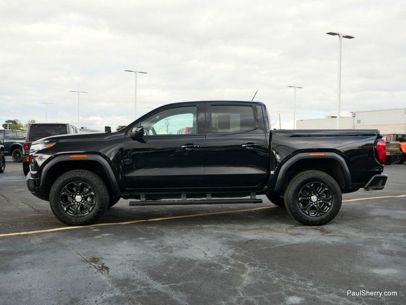 Used 2024 GMC Canyon Elevation