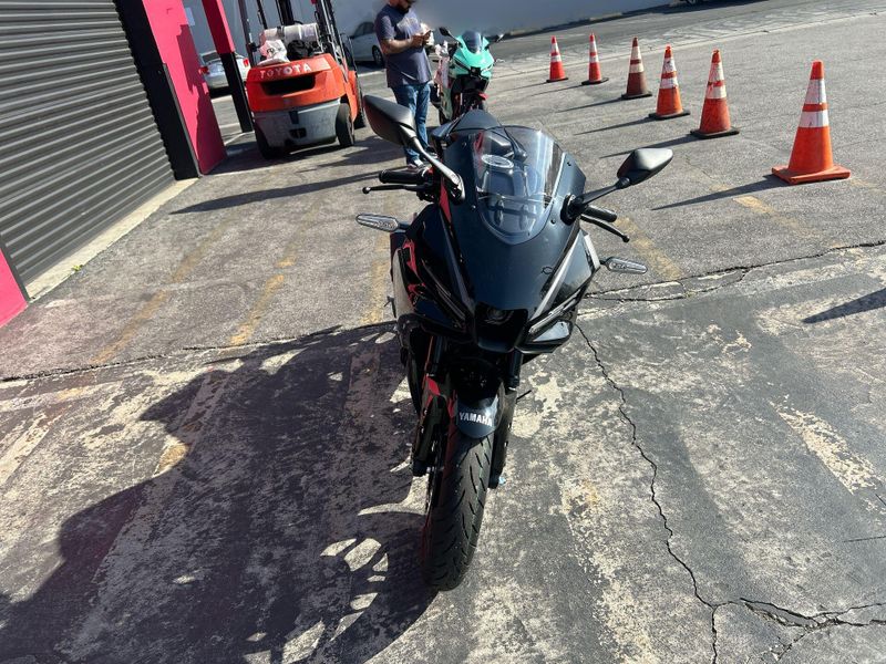 New 2026 Yamaha YZF-R3 ABS Image 20