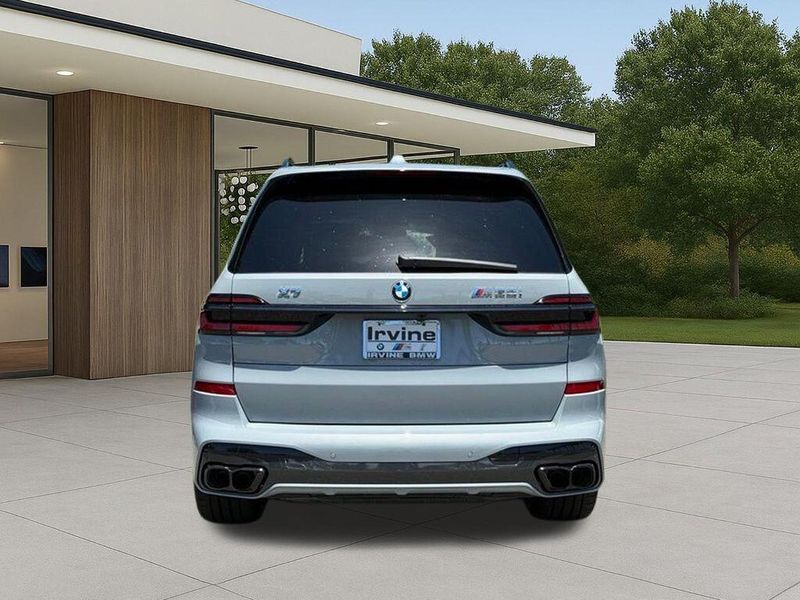 New 2027 BMW X7 M60iImage 11