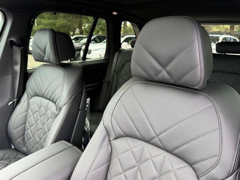 New 2026 BMW X5 M60iImage 19