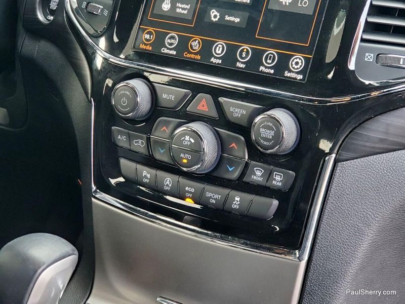 2022 Jeep Grand Cherokee WK Laredo X AltitudeImage 31