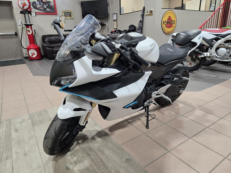 USED 2024 CFMOTO 450SS Image 3