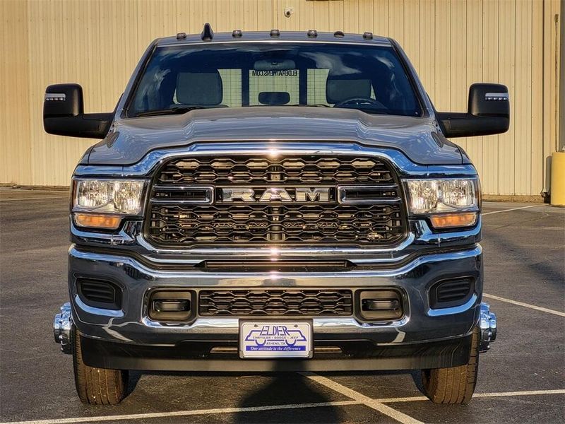 2024 RAM 3500 Tradesman Crew Cab 4x4 8