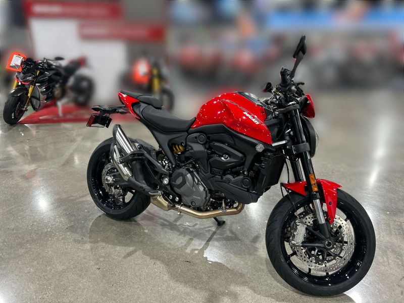 New 2026 Ducati MONSTER 937+ Image 11