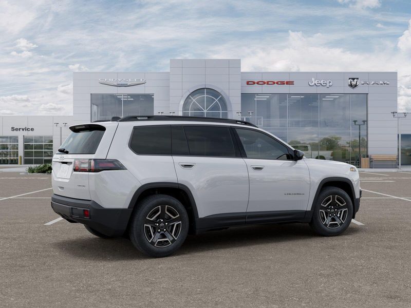 New 2026 Jeep Cherokee Laredo 4x4Image 4