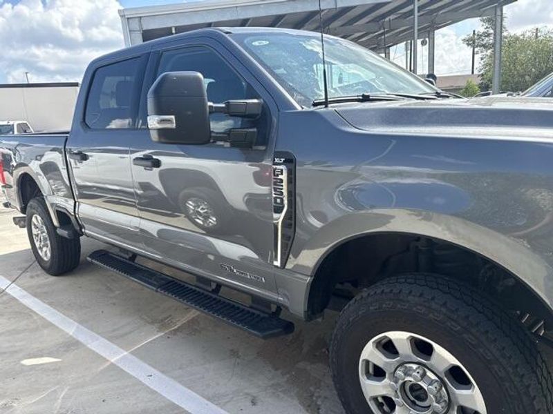 2024 Ford F-250 XL photo 3