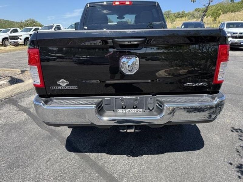 2024 Ram 2500 Big Horn photo 12