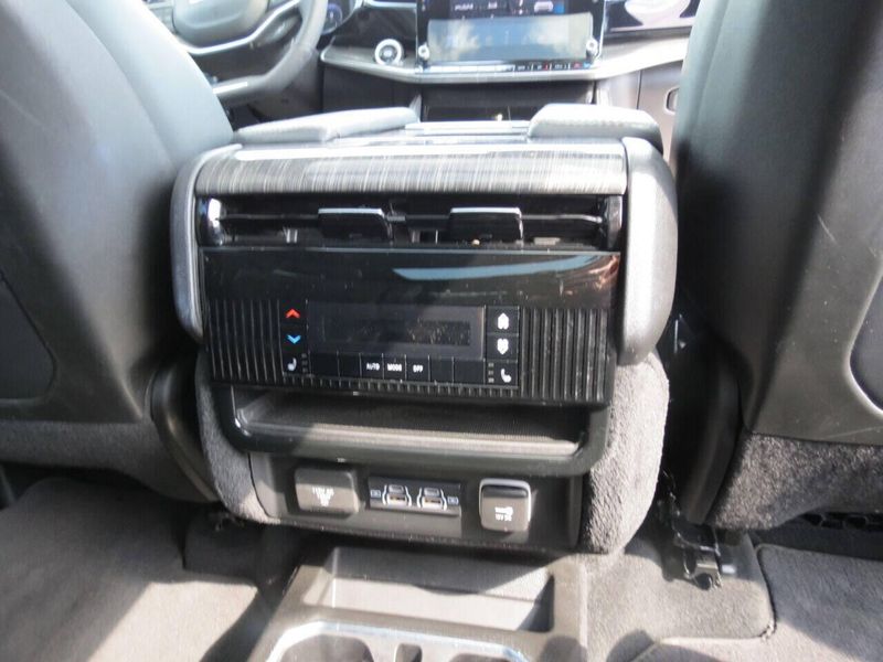 2022 Wagoneer Series III 4x4 4dr SUV in a Gray exterior color and Blackinterior. Militello Motors ​507-200-4344 militellomotors.net 