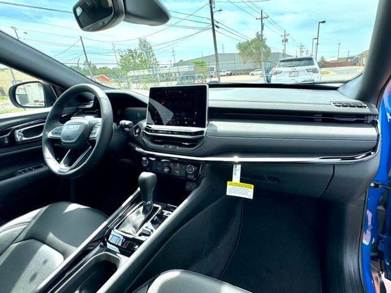 New 2026 Jeep Compass Limited Altitude 4x4Image 12
