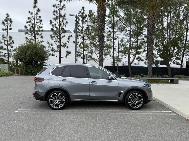 2025 BMW X5 sDrive40iImage 5