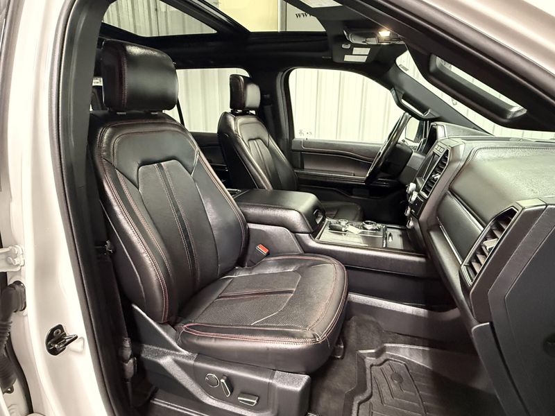 Used 2020 Ford Expedition Max LimitedImage 13