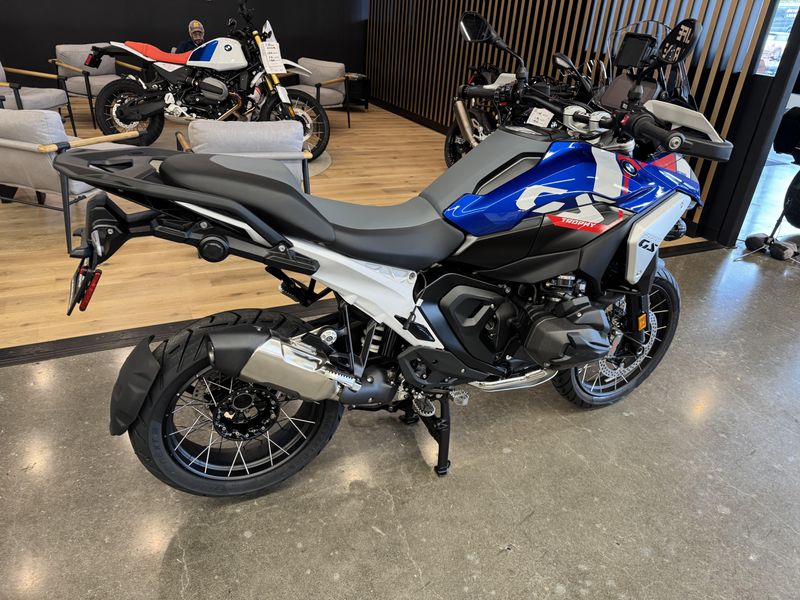 2025 BMW R 1300 GS - TROPHY - RACING BLUE METALLIC 