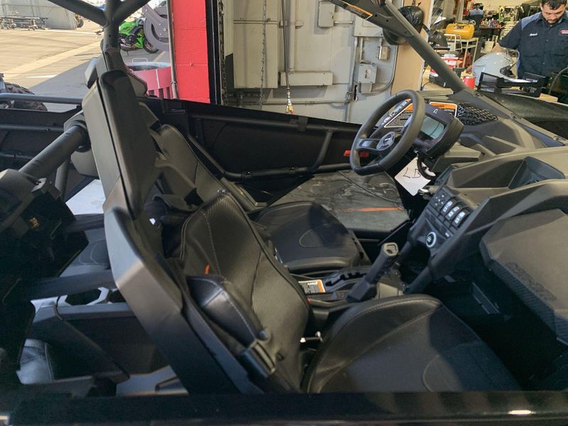 New 2025 Can-Am MAVERICK X3 MAX X RS TURBO RR SMART-SHOX Image 10