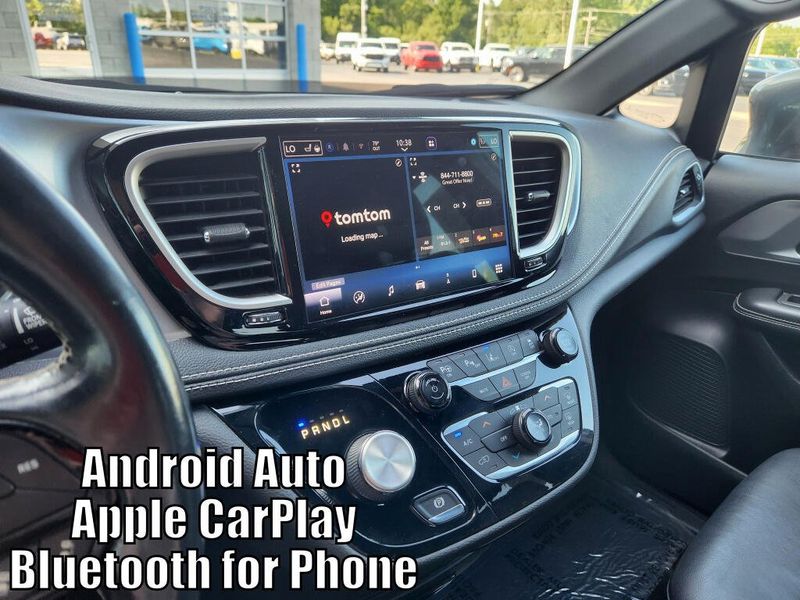 Used 2021 Chrysler Pacifica Touring L S