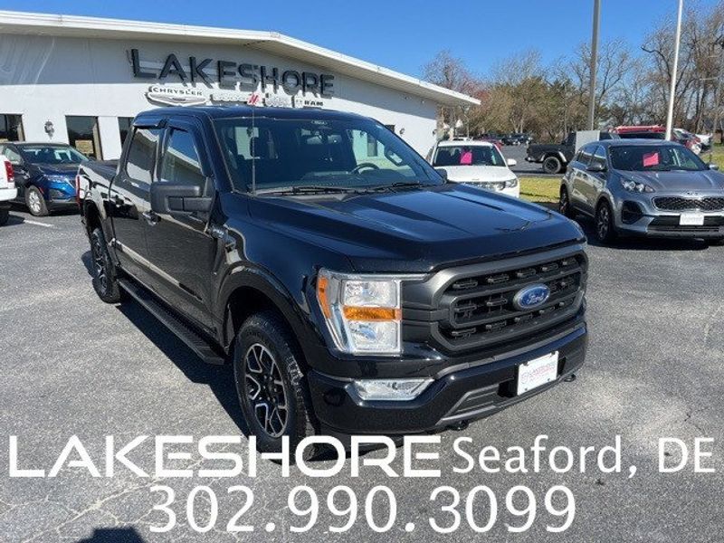 2022 Ford F-150 XLTImage 1