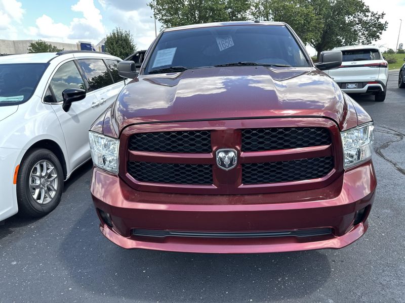Used 2016 RAM 1500 ExpressImage 2