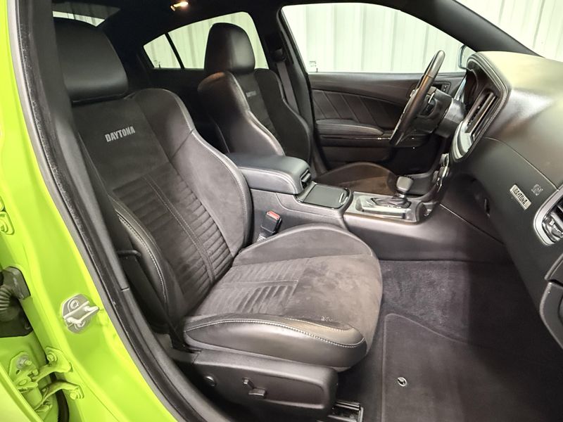 Used 2023 Dodge Charger R/TImage 11