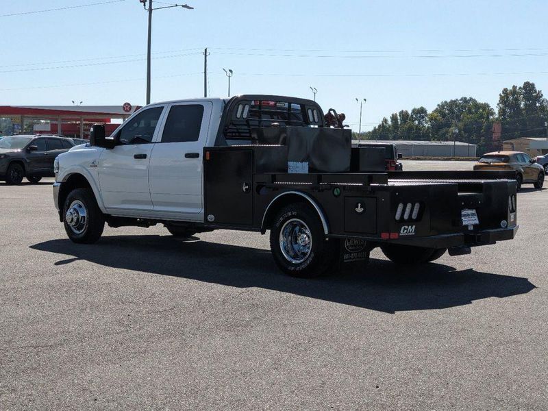 2024 RAM 3500 Chassis TradesmanImage 5