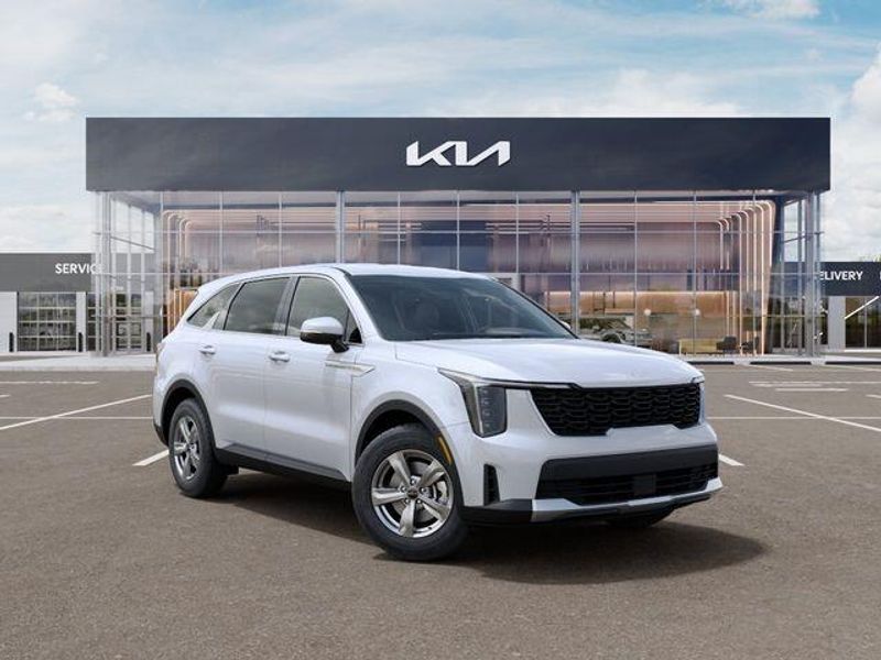 New 2026 Kia Sorento LXImage 9