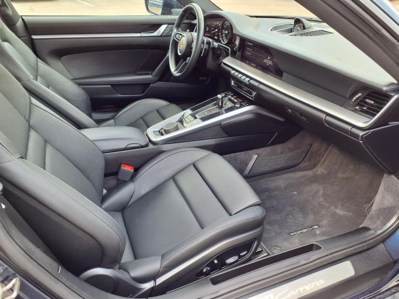 Used 2022 Porsche 911 CarreraImage 12