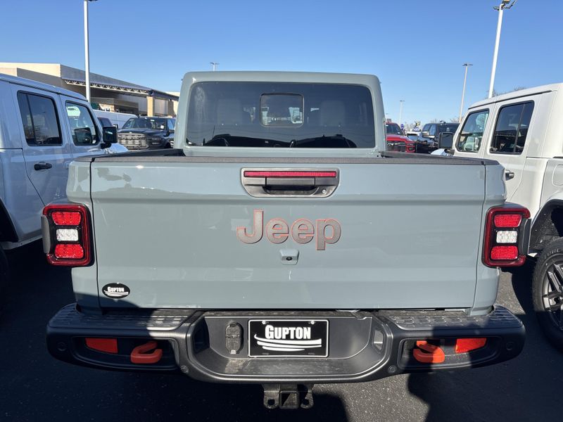 New 2026 Jeep Gladiator Mojave X 4x4Image 9