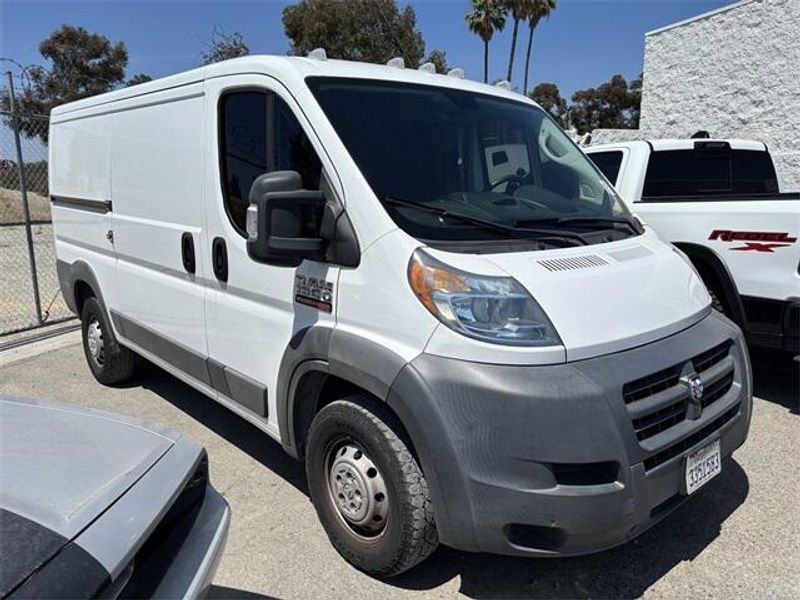 2018 RAM ProMaster 1500 Low RoofImage 2