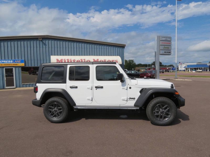 2024 Jeep Wrangler Unlimited 4-door Sport Rhd 4x4Image 1