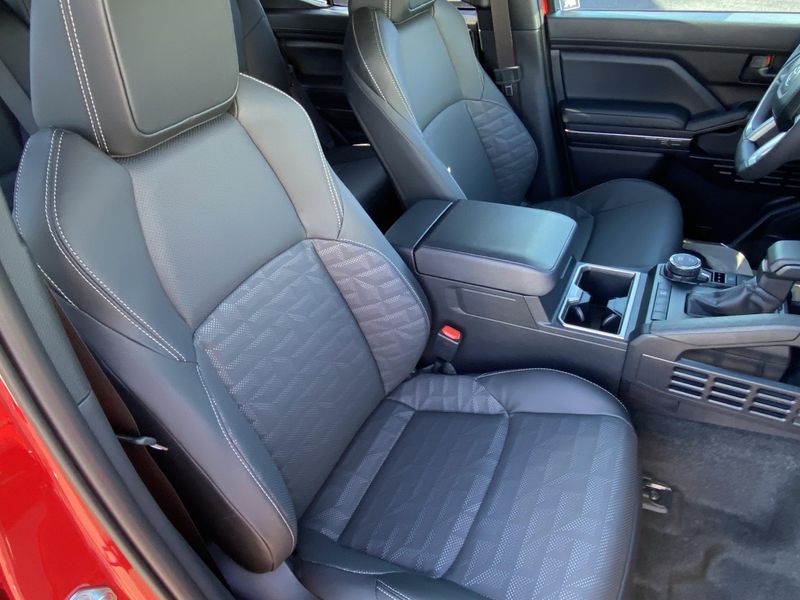 New 2025 Toyota 4Runner TRD Sport PremiumImage 11