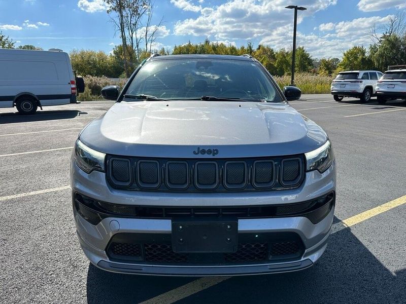2022 Jeep Compass High Altitude photo 2